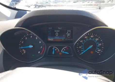 2015 Ford Escape Se z USA, uszkodzony, nr VIN 1FMCU9GX0FUA09559